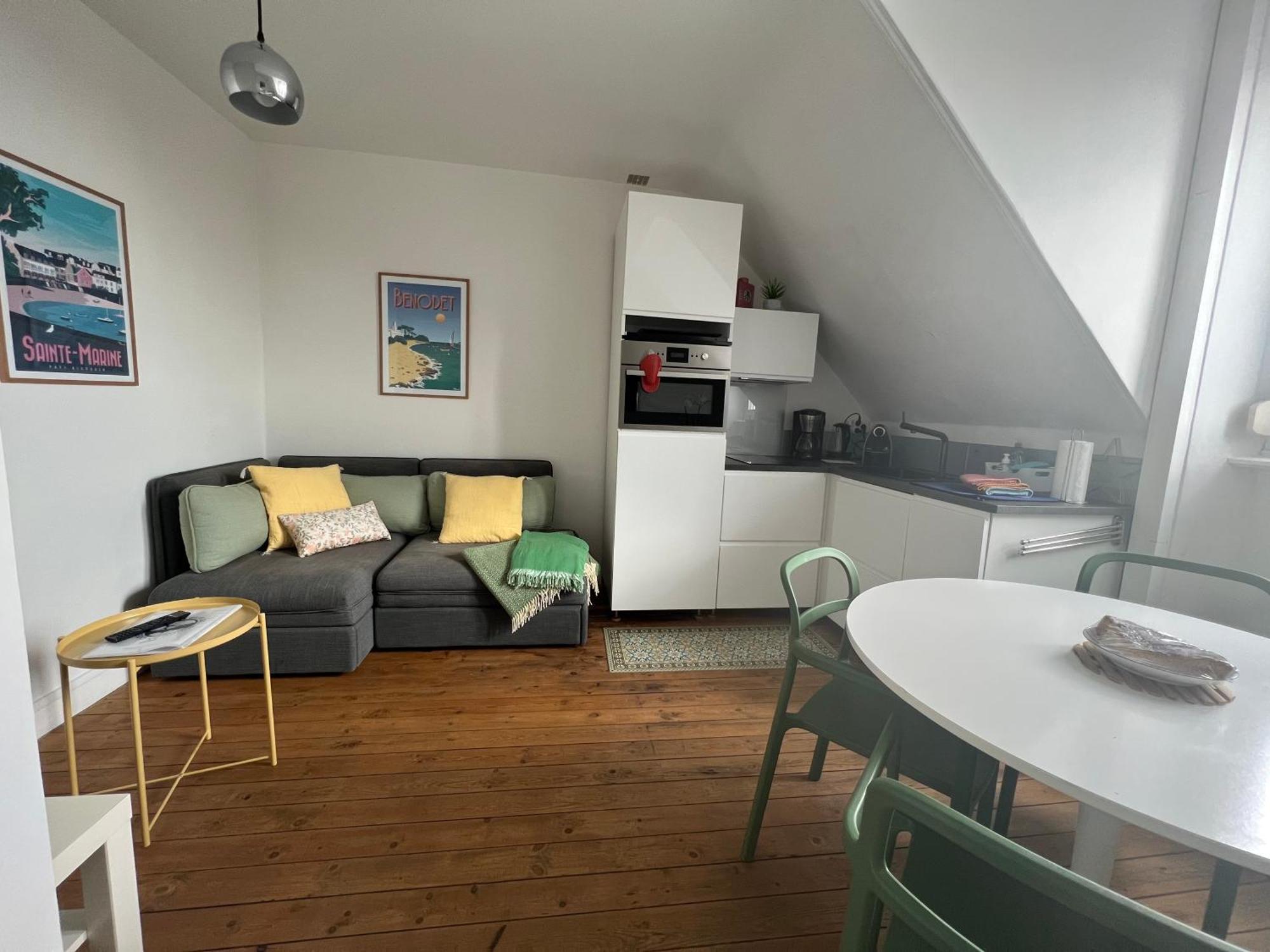 Duplex Apartment *